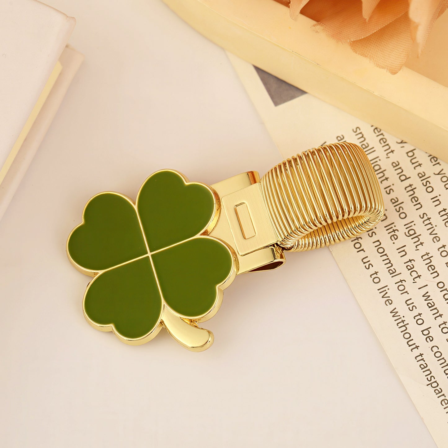 Four-leaf Clover Metal Pen Holder with Spring Clip