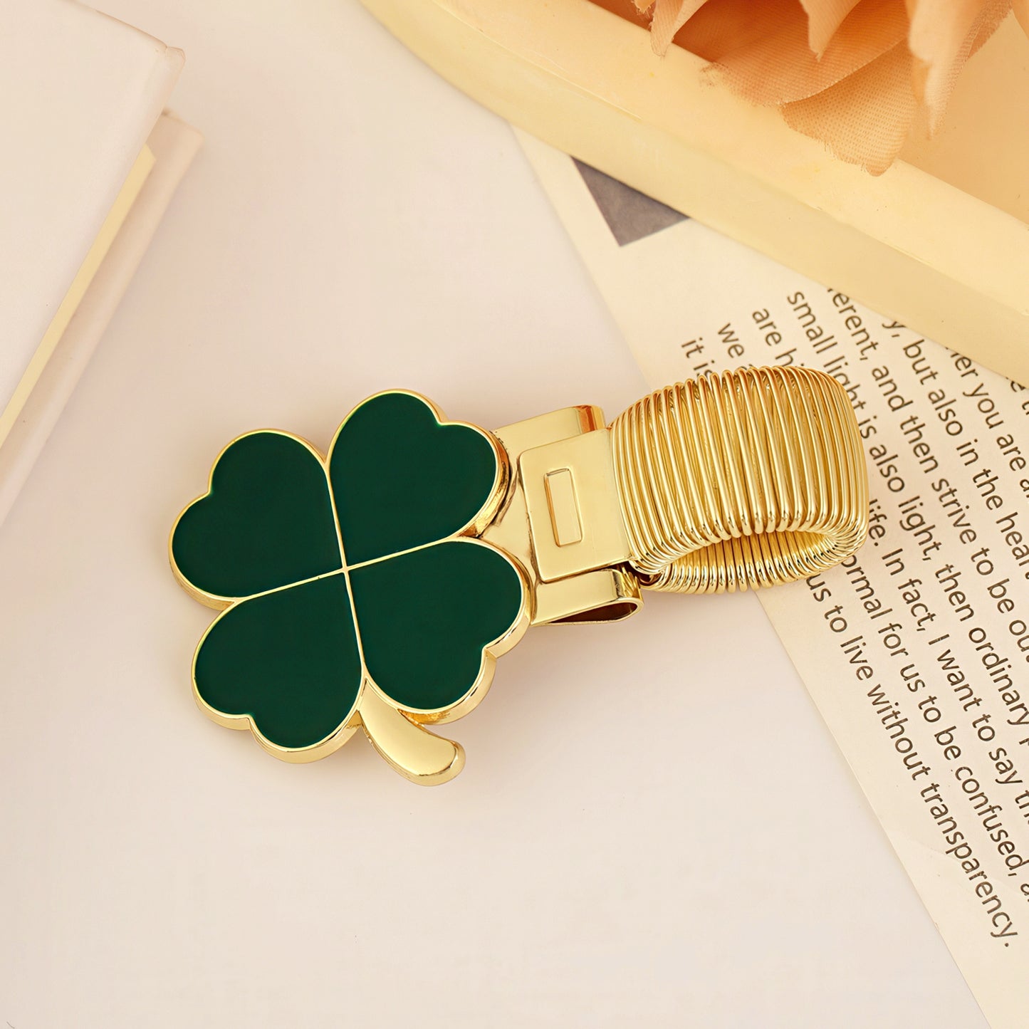 Four-leaf Clover Metal Pen Holder with Spring Clip