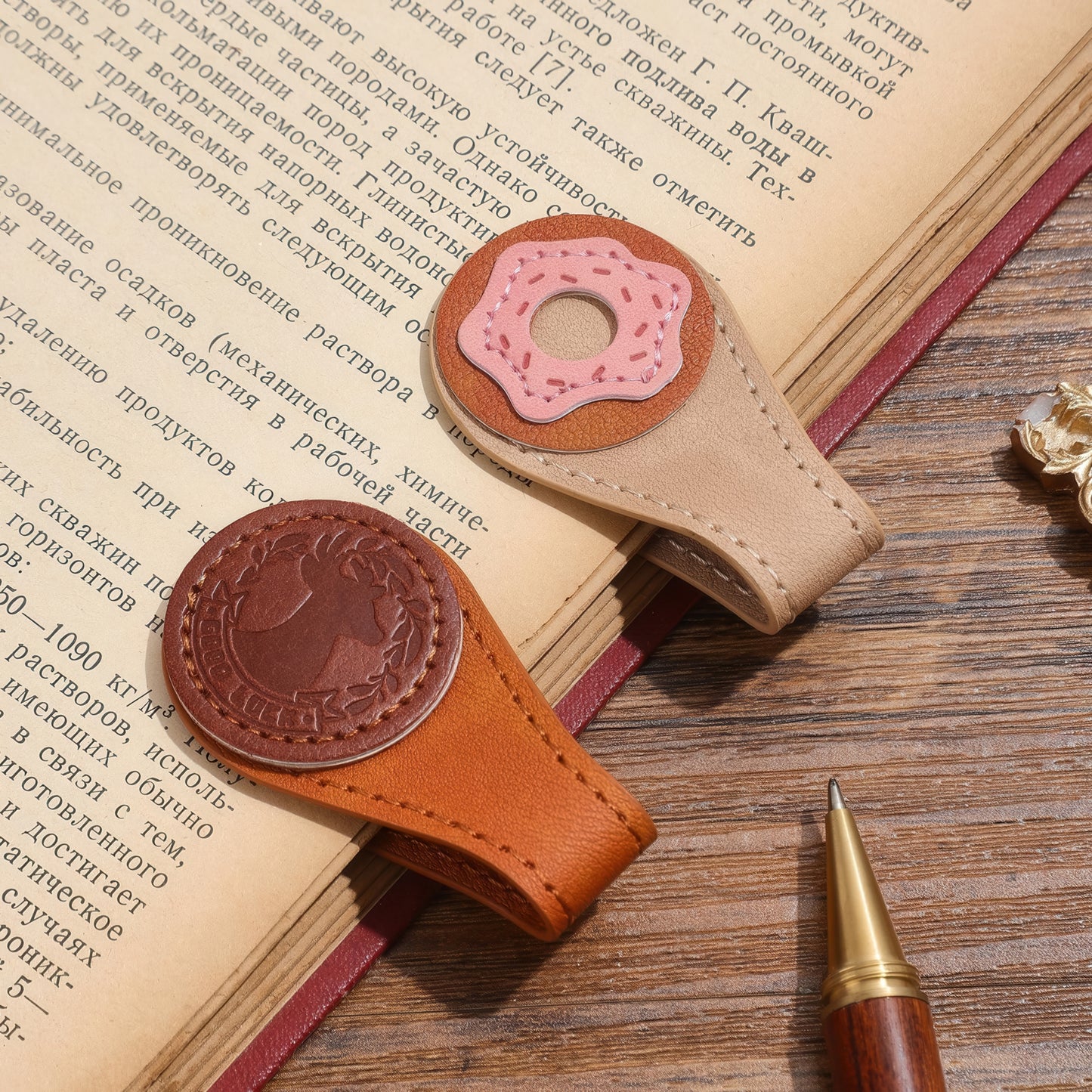 Timeless Magnetic Leather Bookmark