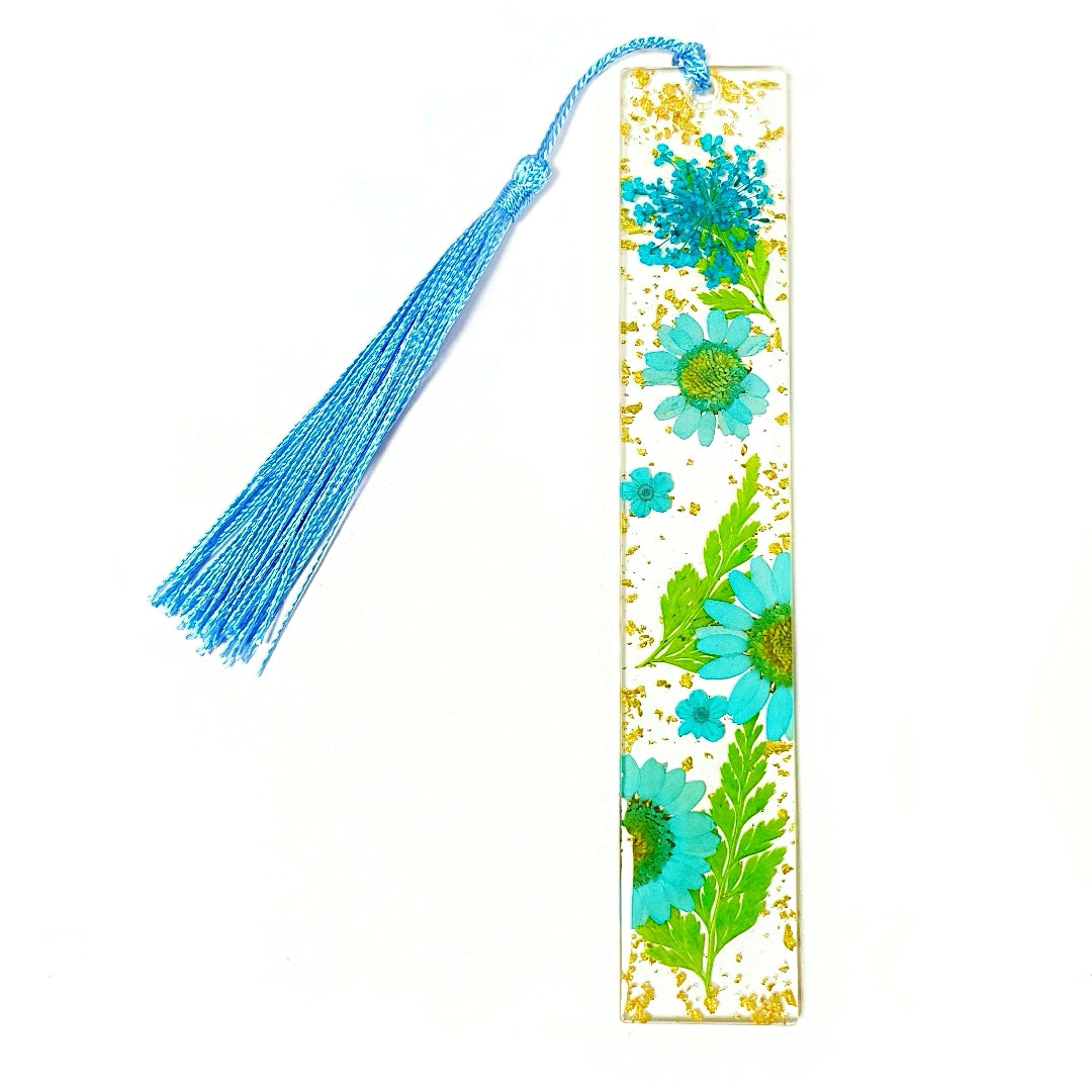 Transparent Acrylic Bookmark with Dried Flowers and Gold Flakes