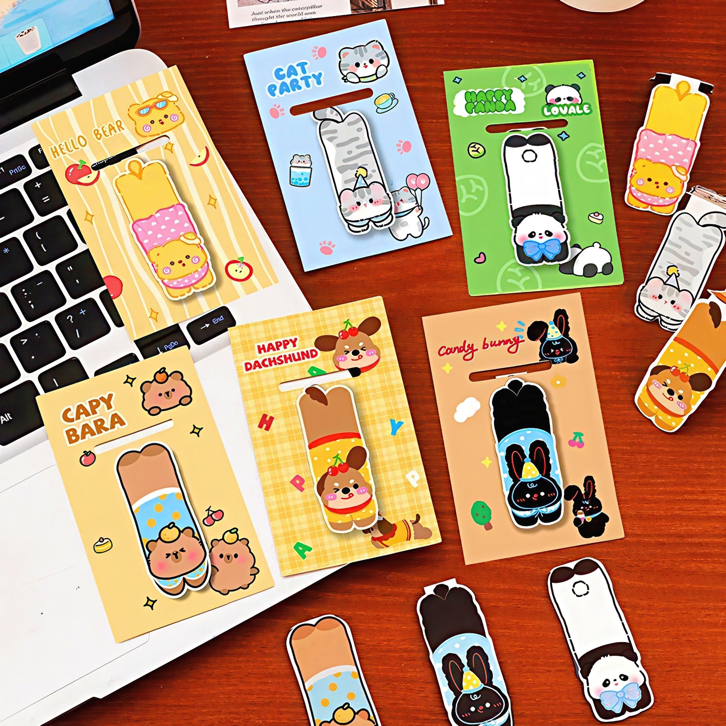 Cute Crawling Pet Magnetic Bookmark