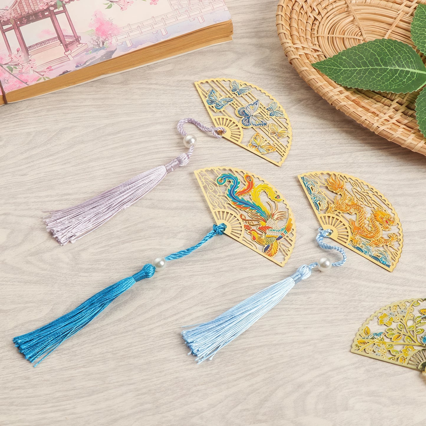 Chinese Folding Fan Shape Metal Bookmark
