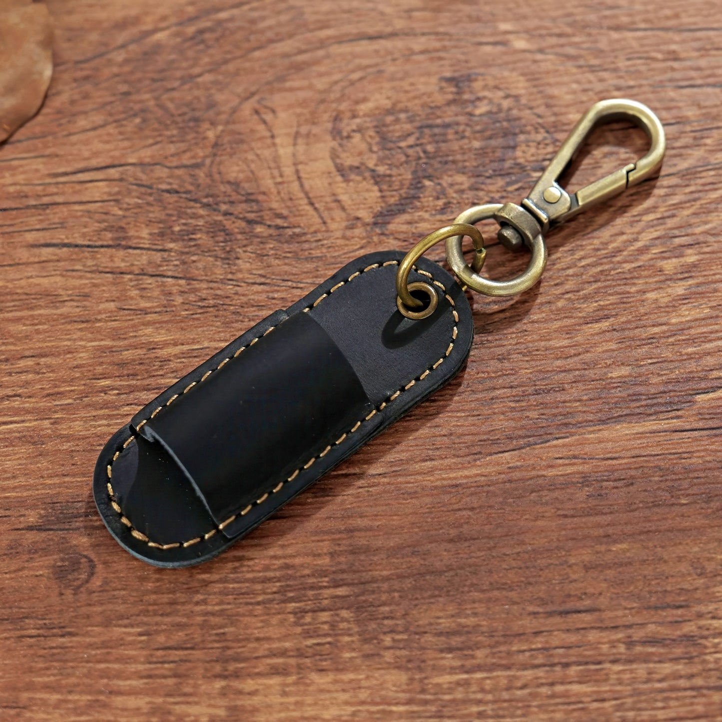 Dyed Cowhide Pen Holder Keychain