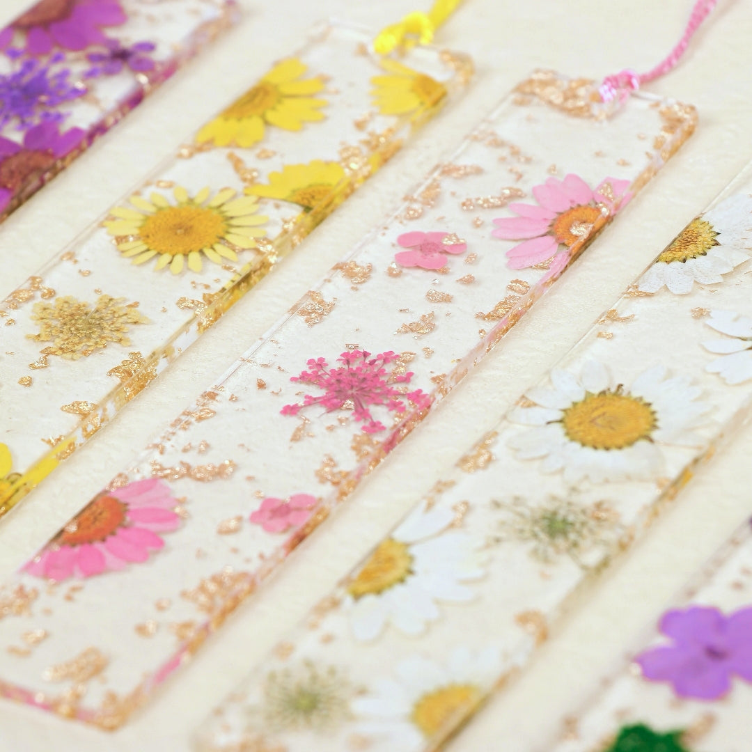 Transparent Acrylic Bookmark with Dried Flowers and Gold Flakes