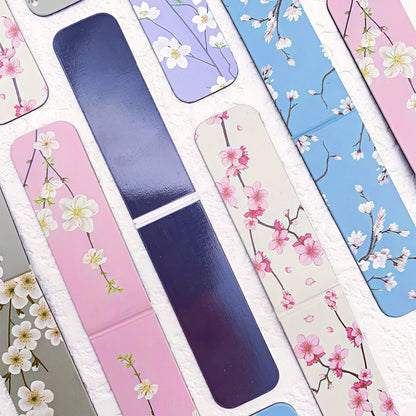 Flower Themed Magnetic Bookmark Set