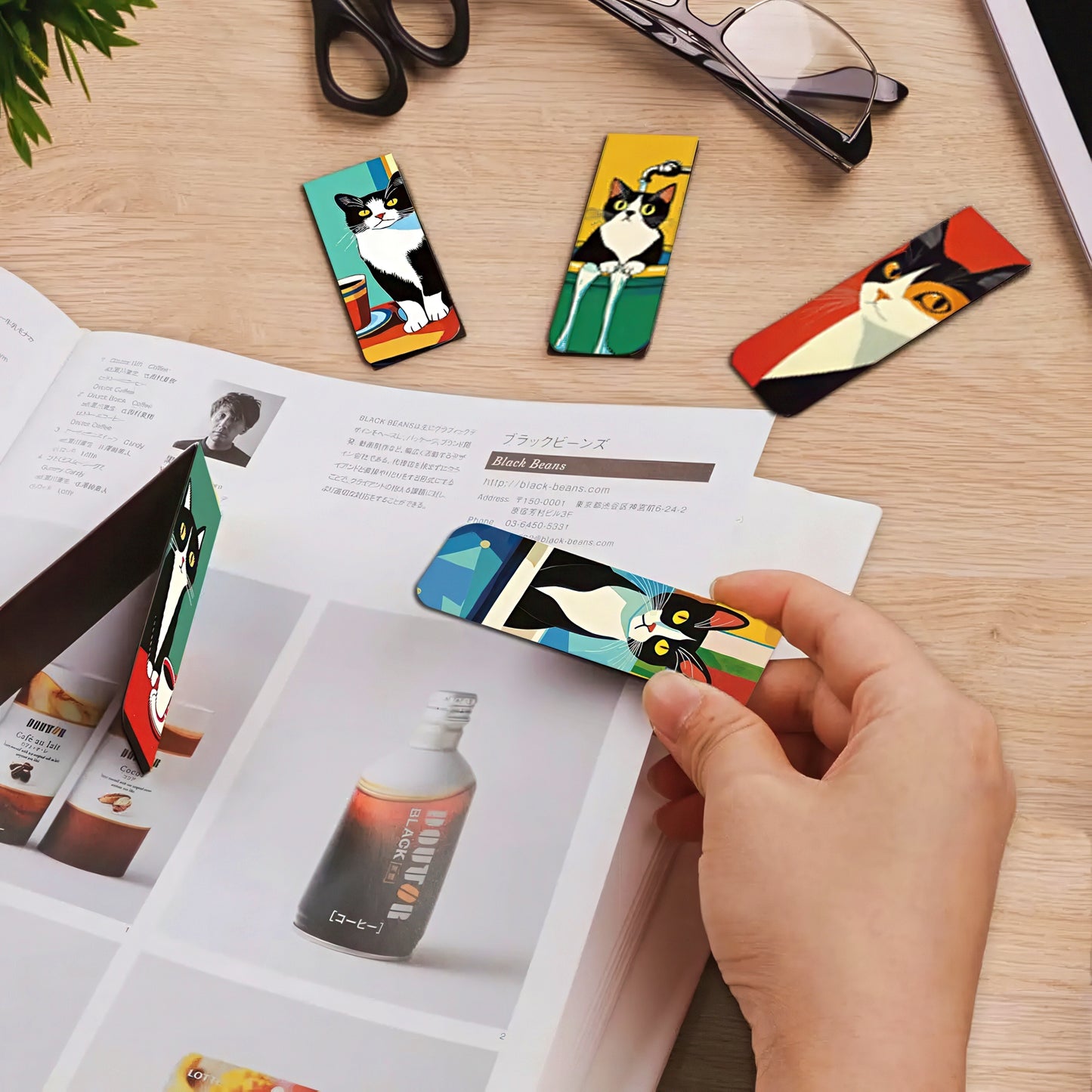 Simple and Fun Cat Magnetic Bookmark Set