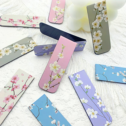 Flower Themed Magnetic Bookmark Set