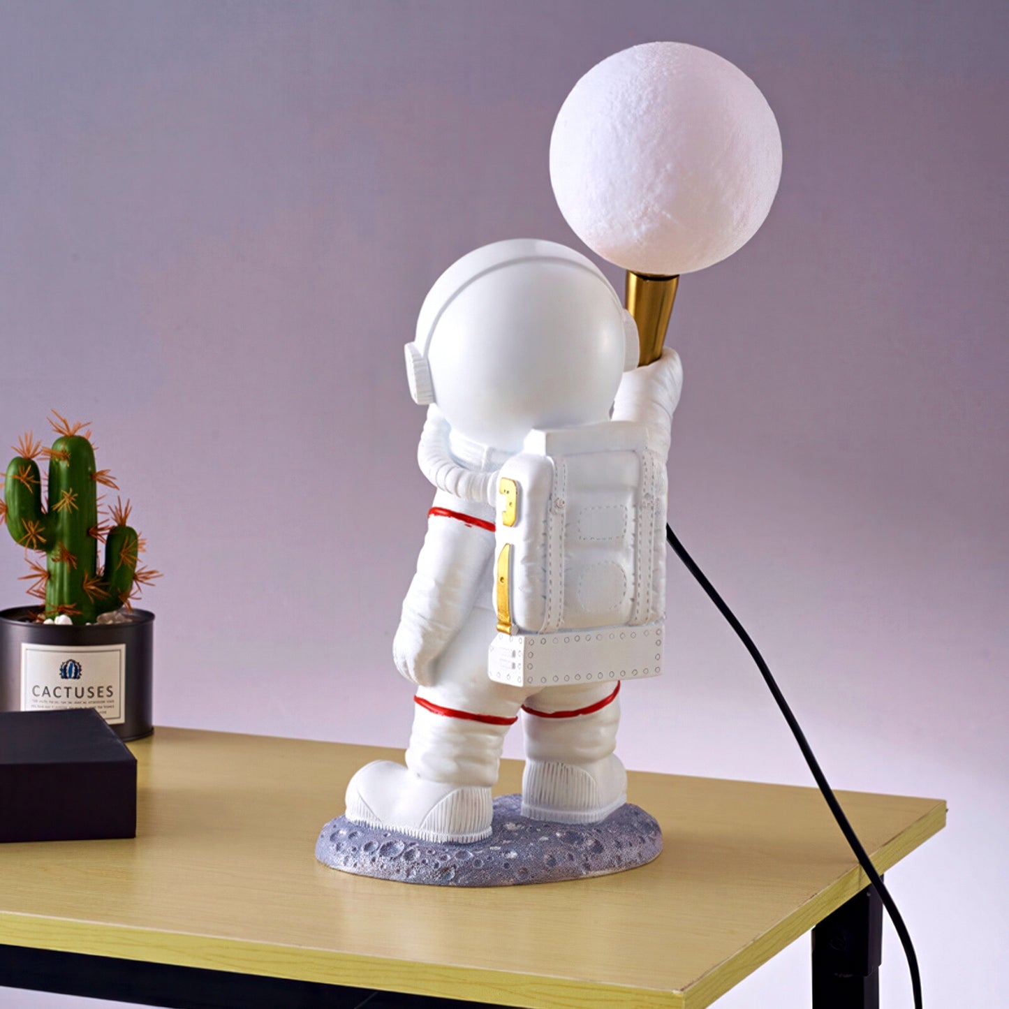 3D Astronaut Holding Moon Table Lamp