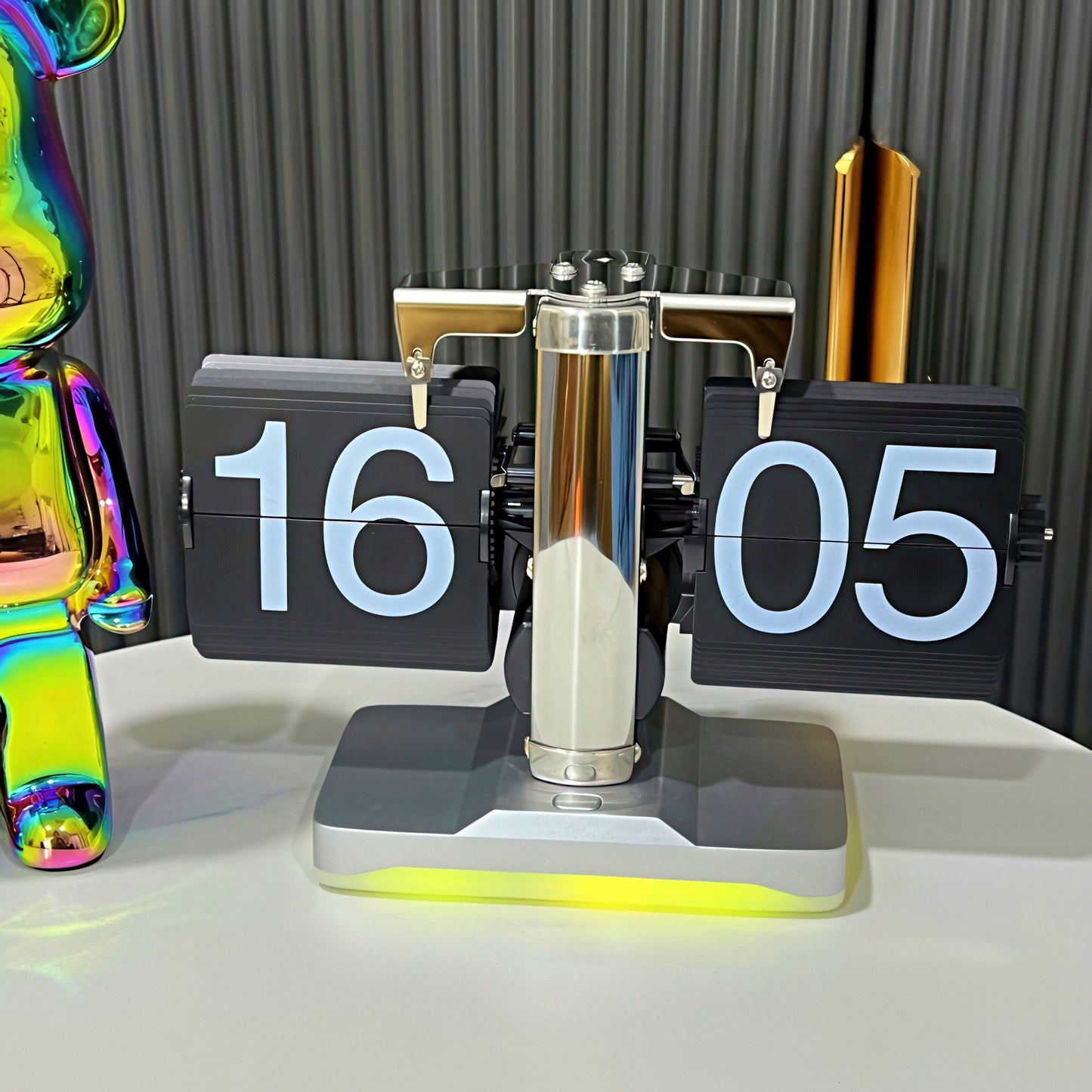 Retro Mechanical Flip Clock with Nightlight