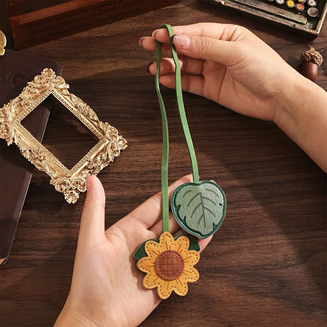 Multifunctional Retro Faux Leather Strip Bookmark